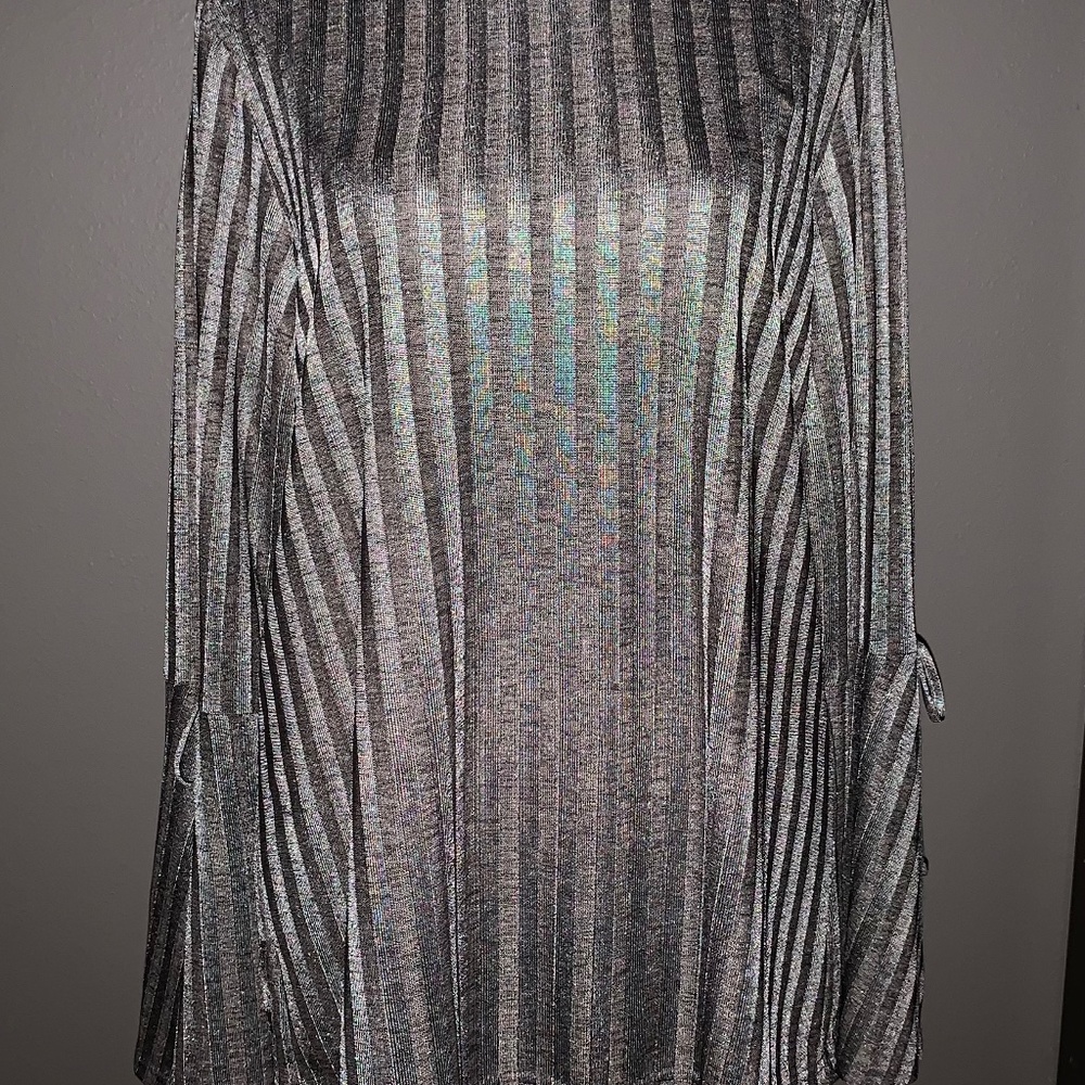 Women’s dressy shirt, nwt